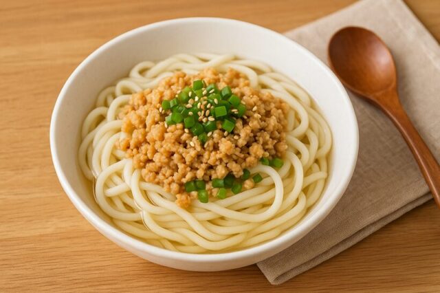 鶏そぼろ冷やしうどん