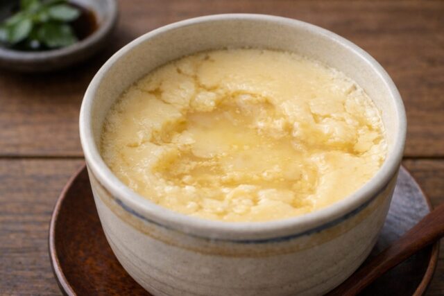 固まりきってない茶碗蒸しの様子